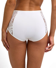 Falke Delicate Touch Mid waist Brief - Ivory