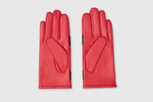 Mabel Sheppard Heart Gloves - Red