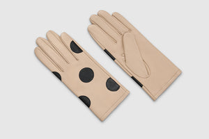 Mabel Sheppard Spot Gloves - Cream/Black Spot