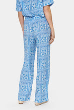 Saint Tropez Kaisa Trousers - Campanula Paisley Squares