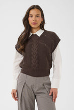 Saint Tropez Trune Vest - Chocolate Brown