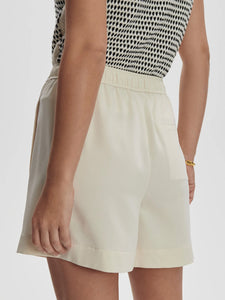 Varley Mariya Easy Pleat Short 4.5" - Birch