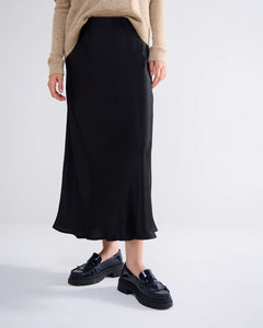 Summum Woman Silky Touch Skirt - Black