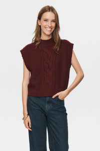 Numph NuCaly Vest - Winetasting