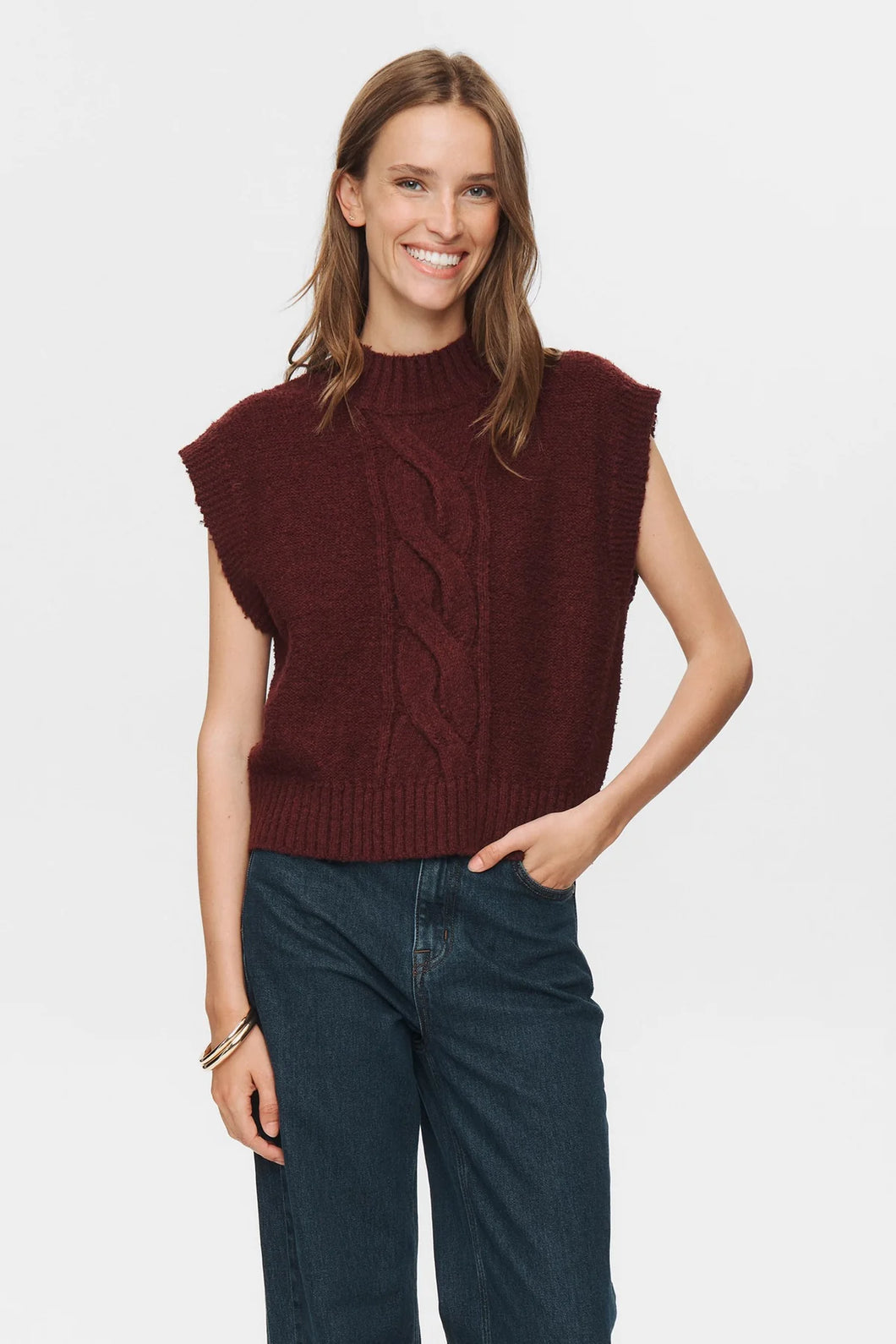 Numph NuCaly Vest - Winetasting