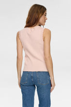 Numph Nudeidra Vest - Mangano Calcite