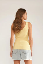 Numph Nucerys Cropped Top - Popcorn