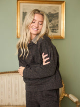 Black Colour Tea Sweatshirt - Dark Leopard