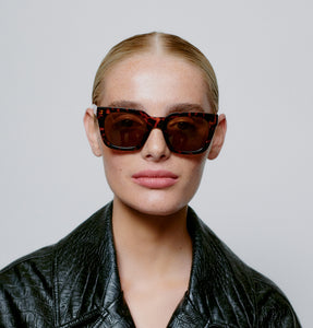 A.Kjærbede Nancy Sunglasses - Demi Tortoise