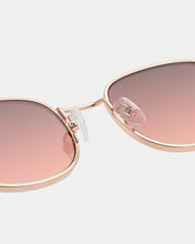 A.Kjaerbede Hello Sunglasses - Rose Gold