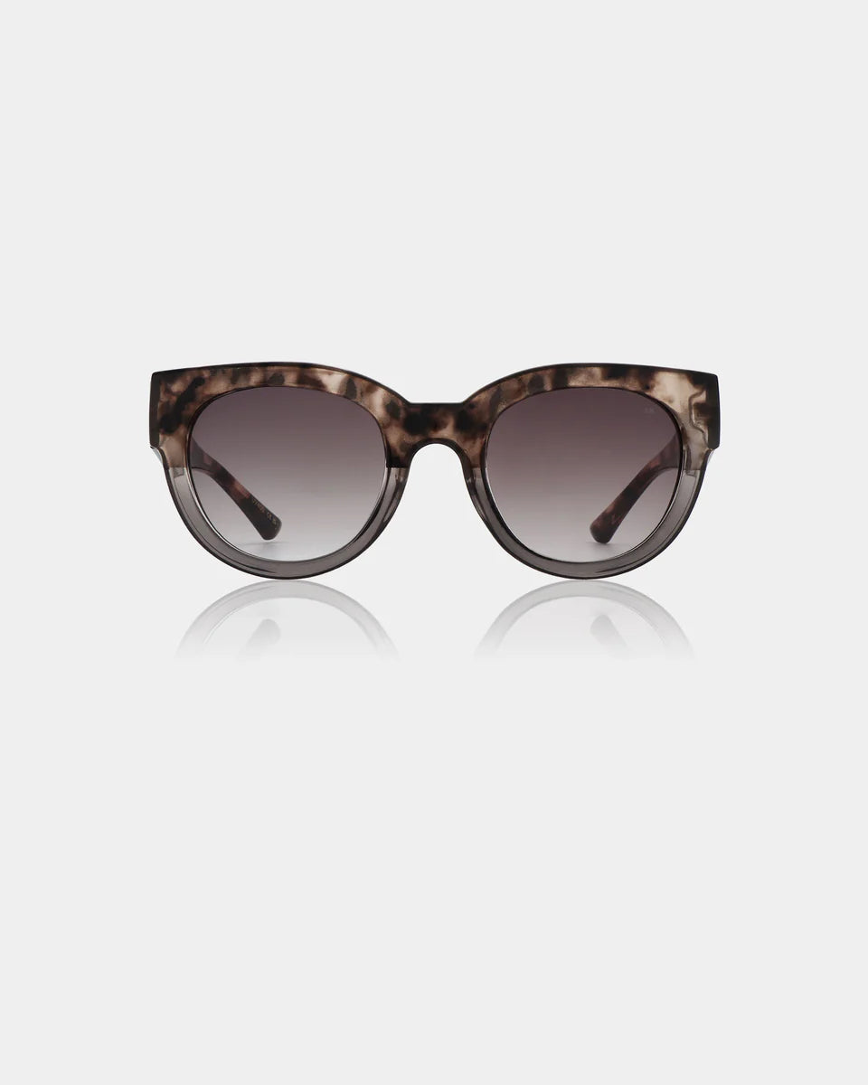 A.Kjaerbede Lilly Sunglasses - Coquina