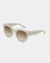 A.Kjaerbede Lilly Sunglasses - Cream Bone