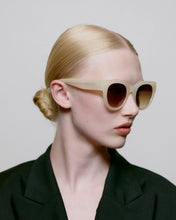 A.Kjaerbede Lilly Sunglasses - Cream Bone