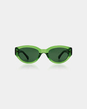 A.Kjaerbede Winnie Sunglasses - Light Olive