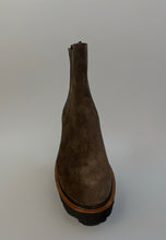 Donna Lei Ali Suede Boot - Chocolate Brown