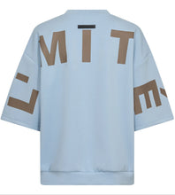HAUTE L'AMITIE Maxi Split Logo Sweat - Pale Blue