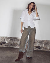 HAUTE L’AMITIÉ Bell Zip Ball Shirt - White