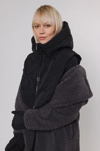 Rino & Pelle Tabita Hood Collar - Black