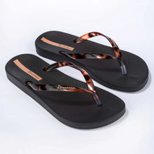 Ipanema Anatomic Connect II Flip Flops - Black/Clear