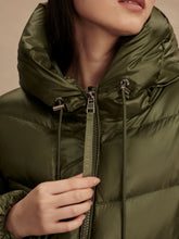 Varley Madelina Lightweight Down Jacket - Racing Olive