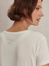 Varley Saskia Seamless Longline Tee - White