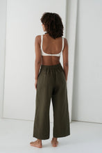 Lilly Pilly Ivy Linen Crop Pants - Khaki
