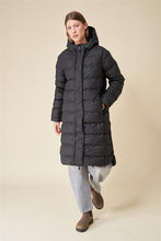 Tanta Puddle Quilted Coat - Black