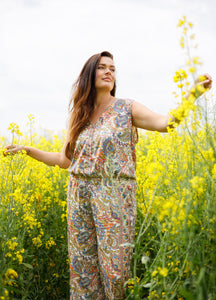 Black Colour Luna Sleeveless Jumpsuit - Summer Garden